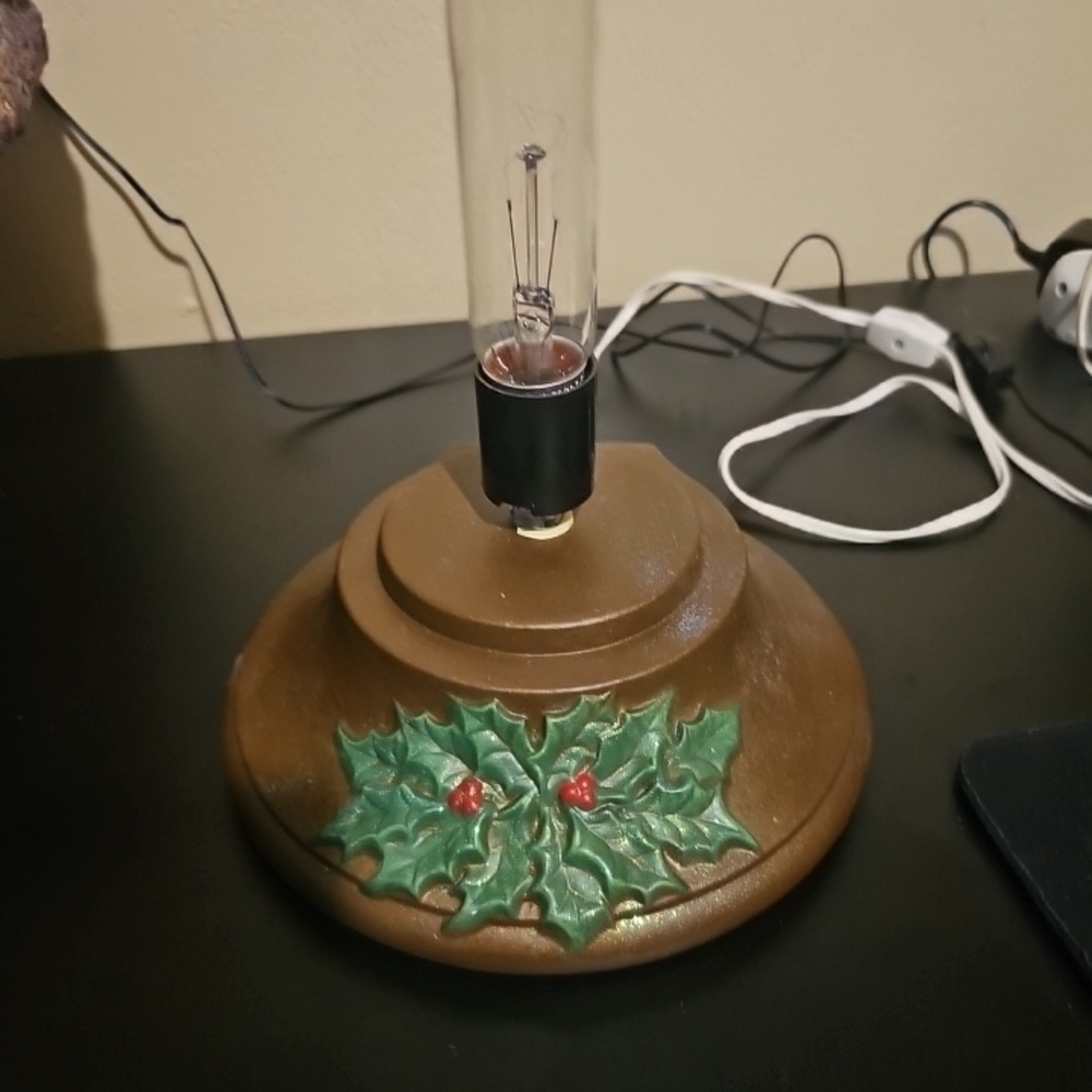 Vintage Hand Painted Ceramic Christmas Tree Base Large Holly